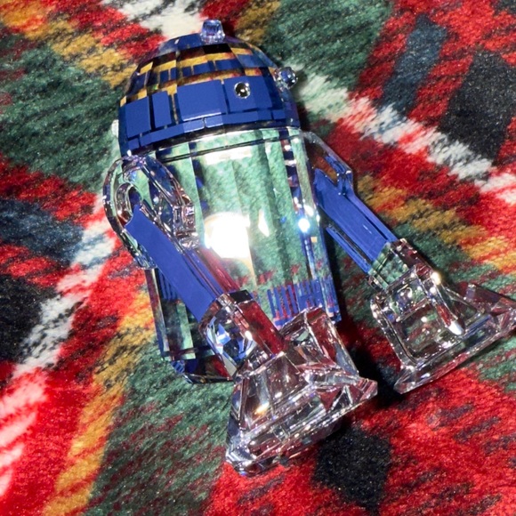 RARE SWAROVSKI CRYSTAL STAR WARS
R2-D2 COLLECTABLE DRONE FIGURE
920 SAR - Picture 8 of 9